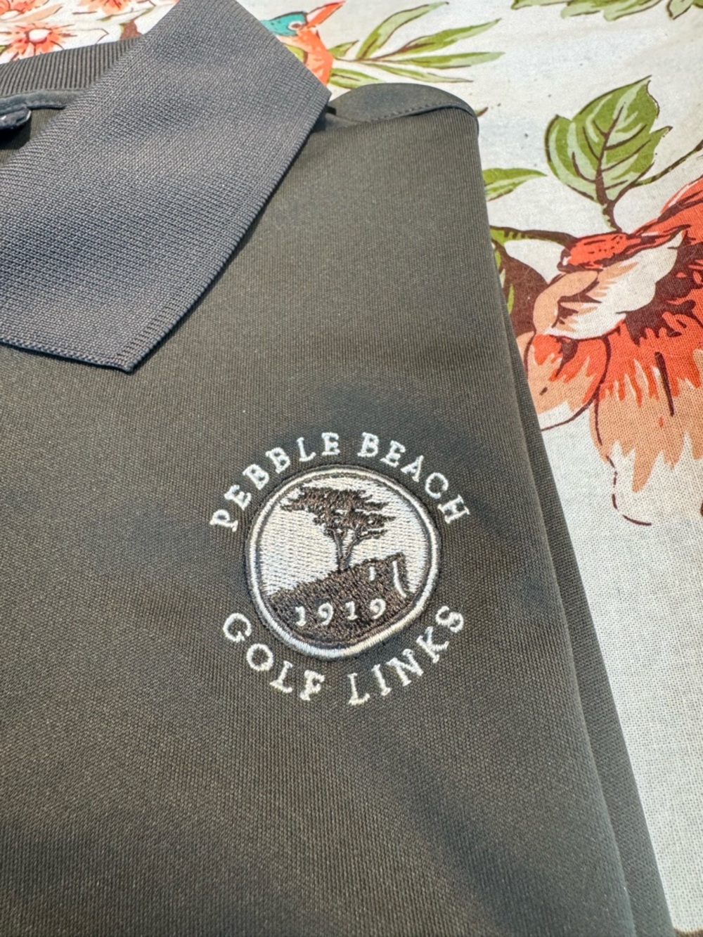 Pebble Beach Golf Links Polo shirt, Men’s Medium Gray Embroidered Logo - Picture 2 of 6